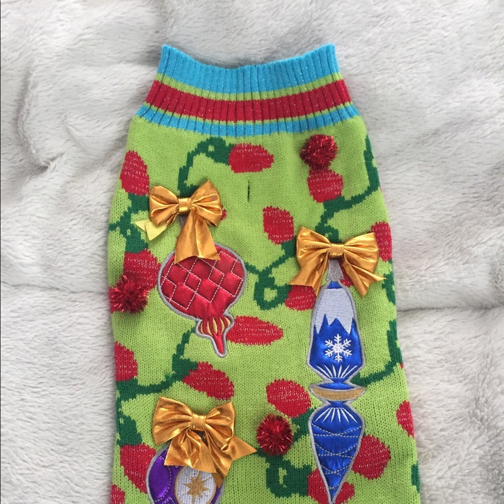 Christmas dog sweater size Large